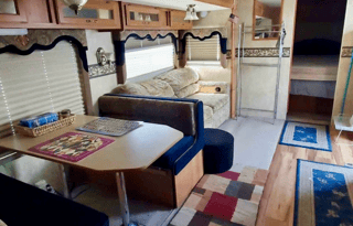 Bunkhouse Sleeps 8! Kid & Pet friendly! Memories!