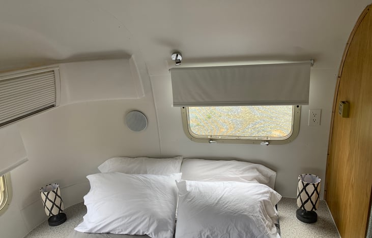 back bed room (queen)