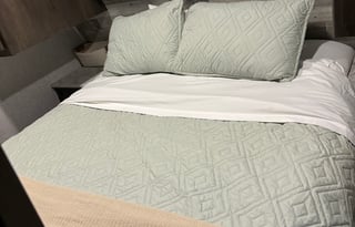 2021 Dutchmen RV Coleman Lantern LT Series 262BH