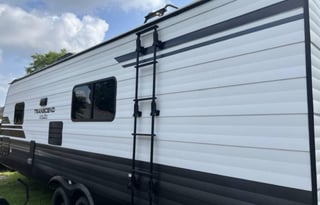 Rose Nylund's Pet Friendly Camper