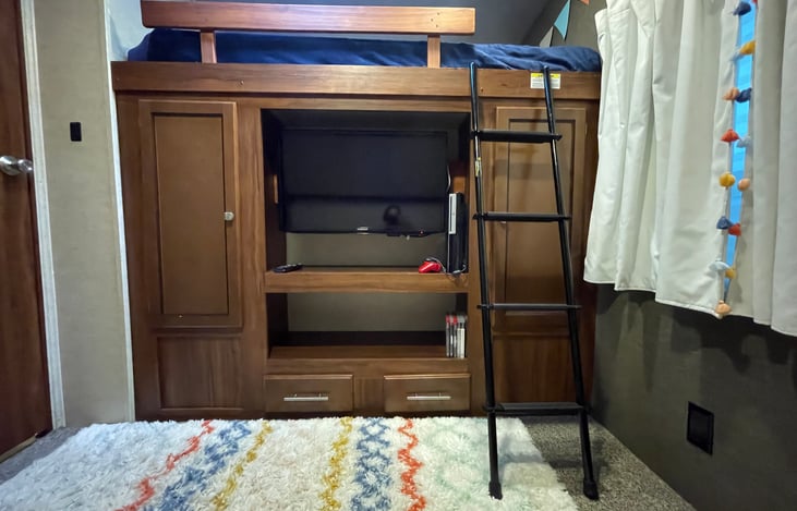 Smart TV, with Playstation gaming console and games