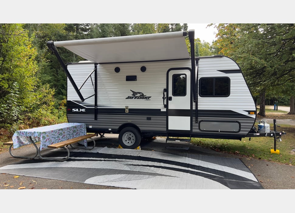 Travel Trailer rentals in Rockford