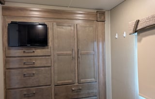 Family Getaway Ready – 2018 Jayco Greyhawk for 8