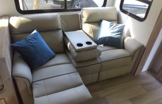 Friends and Family Beautiful Getaway