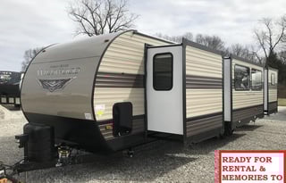 2019 Forest River RV Wildwood 33TS