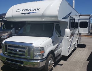 Thor Motor Coach Four Winds 26B