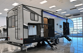 2021 Forest River RV Cherokee Arctic Wolf 321BH