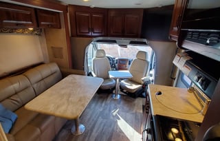 2015 Forest River  Sunseeker Mercedes Benz chassis