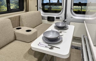 2022 Thor Motor Coach RIZE 18T