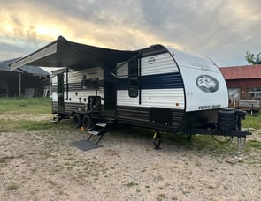 Forest River RV Cherokee Grey Wolf 23DBH