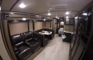 2017 Grand Design Imagine 2800BH