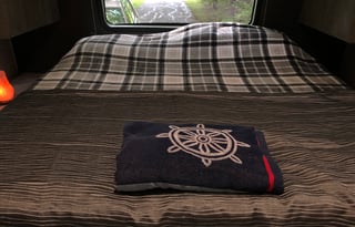 Apex Ultra-Lite 26’ 2021 Couples Camper