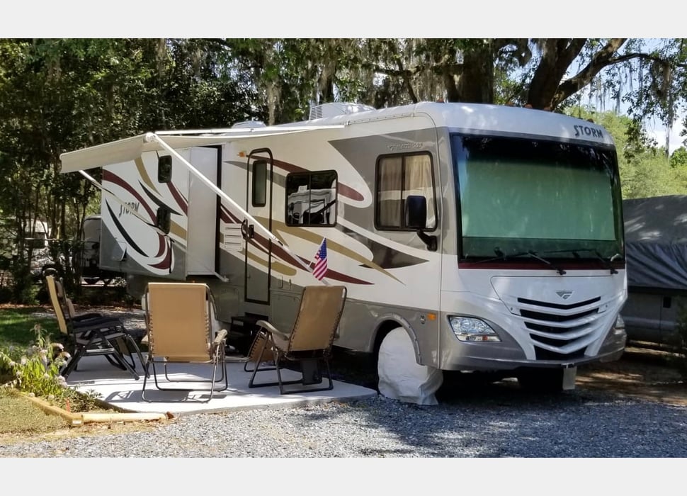 Class A Motor Home rentals in LaBelle