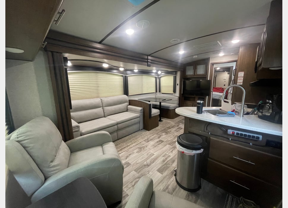 Travel Trailer rentals in Maidsville