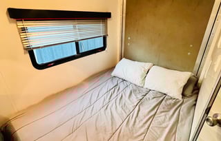 2006 Keystone RV Hobbi HB260