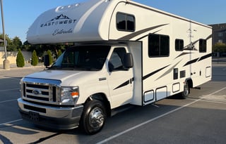 Raccoon lake pet friendly RV rental