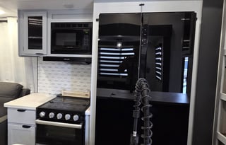 2024 Forest River Arctic Wolf Suite 3660