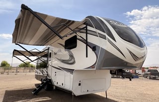 2022 Grand Design Solitude 310GK