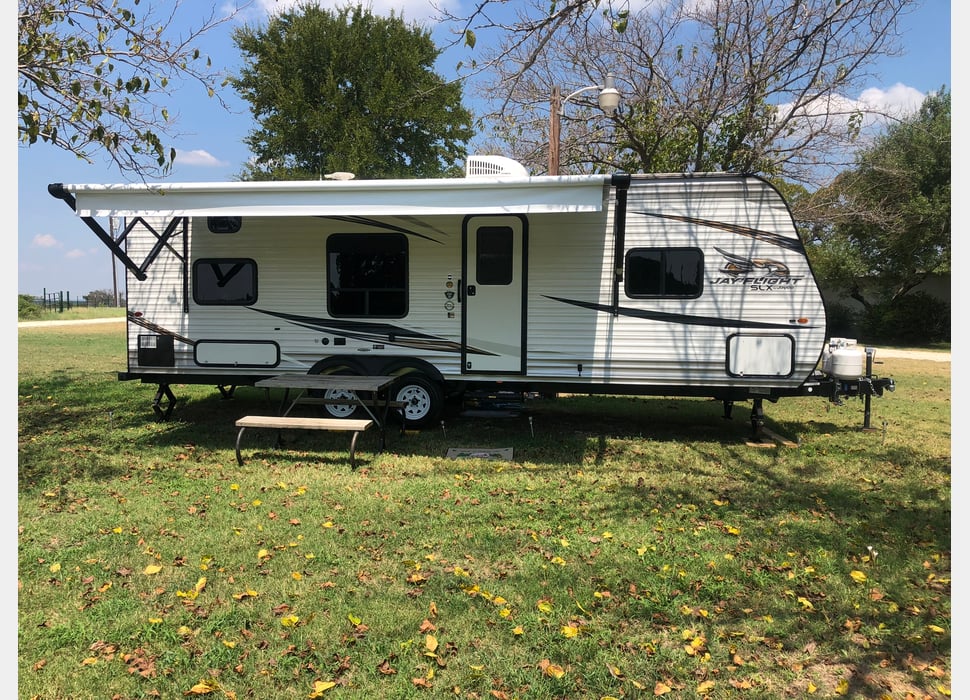 Travel Trailer rentals in Waxahachie