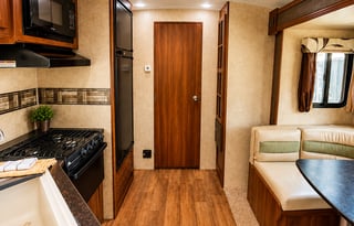 BULLET BLISS- COZY COUPLES & FAMILY GETAWAY