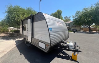 Charming 2024 Coleman 17R - Cozy and Cute!