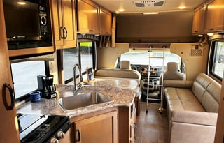 2019 Thor M. Coach Chateau 26B-Geaux Travel Y'all