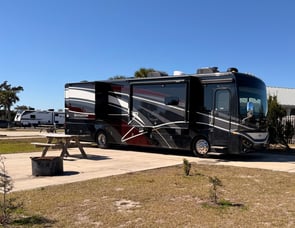 Fleetwood RV Expedition 38K