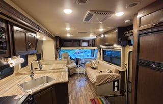 Best Family-Friends Getaway RV on the Market