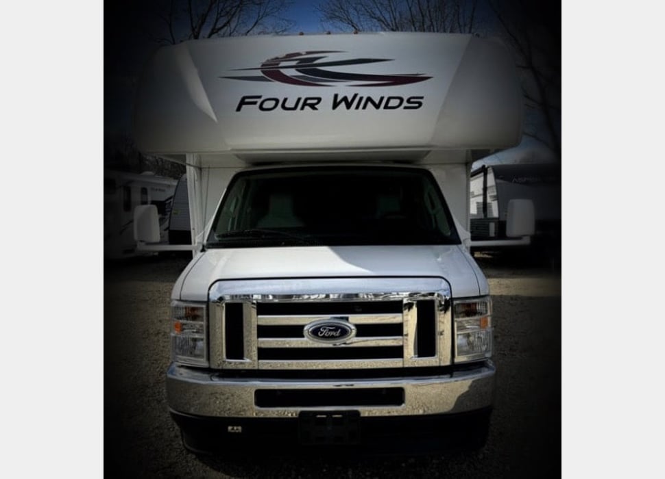 Class C Motor Home rentals in Hebron
