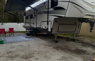 Cougar Sport with Bunkhouse!