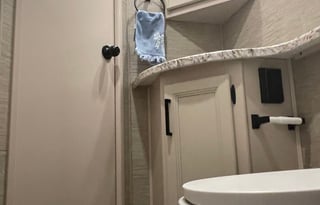 Brand New 2022 Thor Motor Coach Freedom Elite 22FE