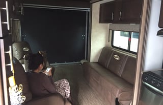 2015 Forrest River Stealth 2715