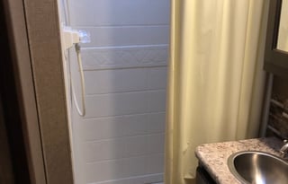 John‘s Thor Motor Coach Four Winds 22E