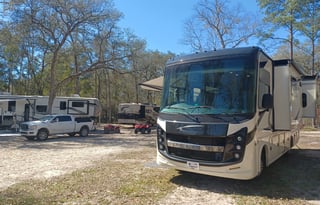 T2022 Entegra Coach Vision 27A - EASY TO DRIVE!