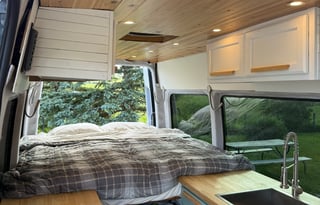 Huck the Adventure Van – Camp Easy. Dog Friendly!