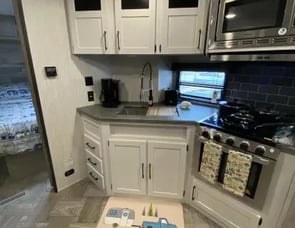 Palomino Puma 25BHFQ