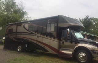 2008 International Gulfstream Supernova