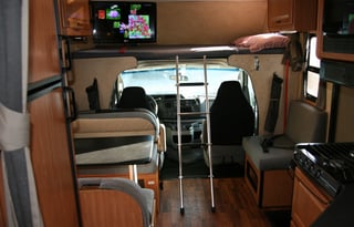 2017 Thor Motor Coach Majestic