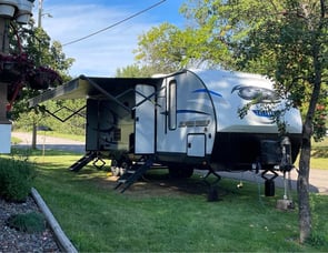 Forest River RV Cherokee Alpha Wolf 26DBH-L