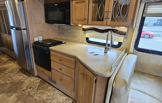 2015 Thor Motor Coach Windsport 32N