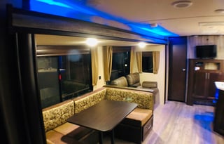 2018 Forest River RV Cherokee Grey Wolf Cherokee 32'