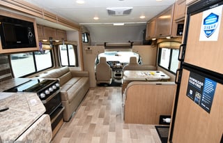 2020 Thor Motor Coach Chateau 27R