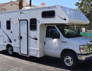 Thor Motor Coach Four Winds 23U