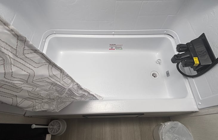 small tub for the littles