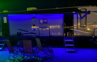 2023 forest river chrokee alpha wolf