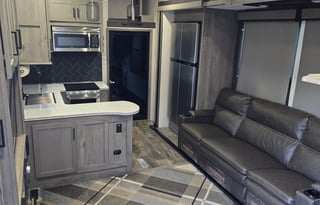 2020 Keystone RV Raptor 423