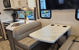 2024 "Thor" Motor Coach Chateau 31EV Bunkhouse