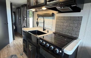 LS28 -Toy Hauler– Garage, Ramp & Full Comfort