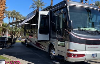 Stationary Luxury Coach Experience