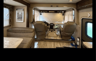 2018 Thor Motor Coach Hurricane 35M